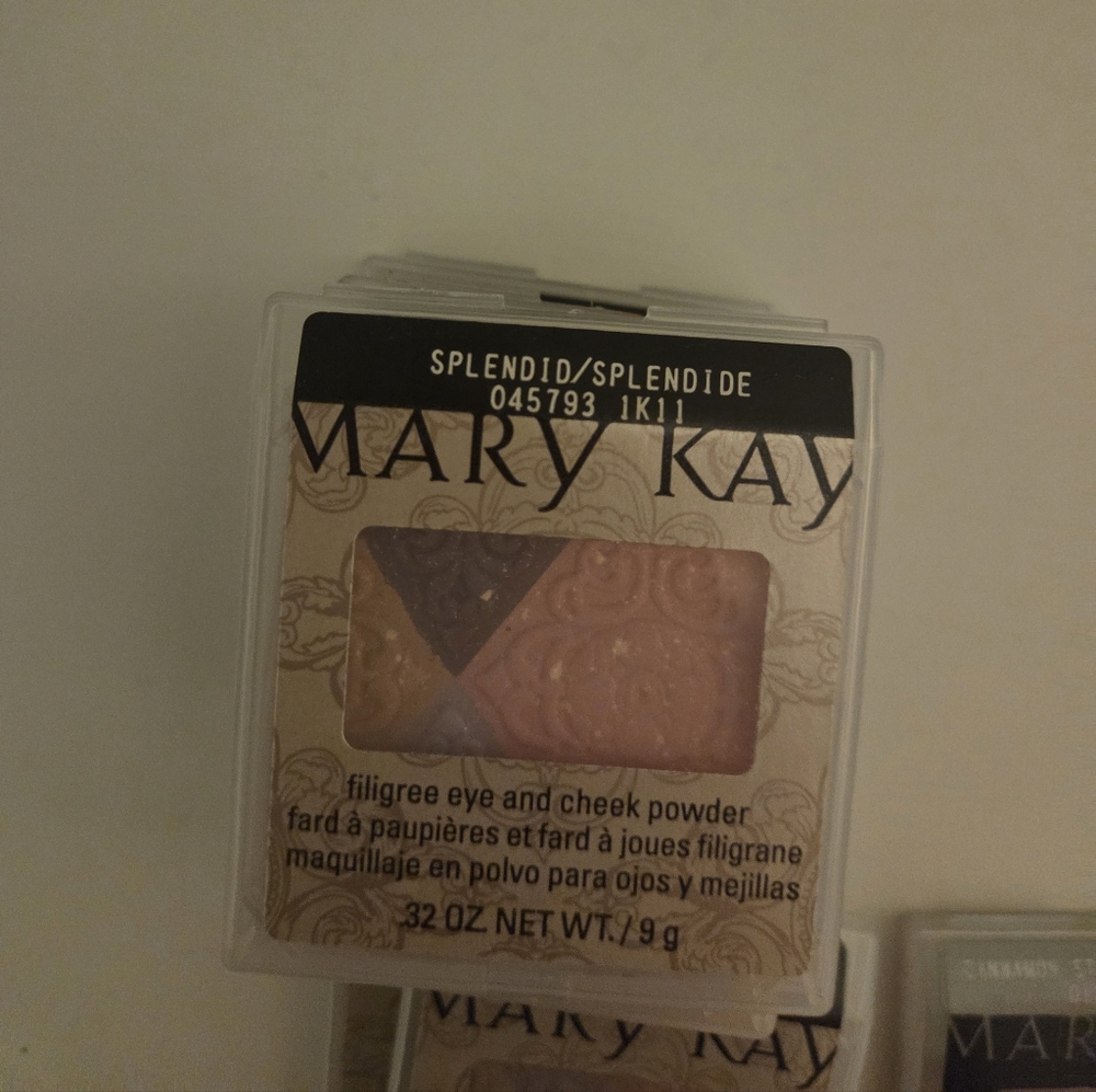 Mary Kay Splendid Filigree Eye And Cheek Color